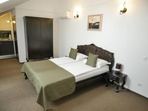 Гостиница Sibiu City Center Apartments  Сибиу